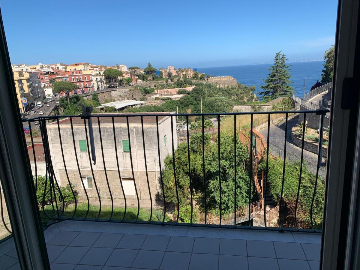 Vittoria Luxury Suite Vico Equense Luaran gambar
